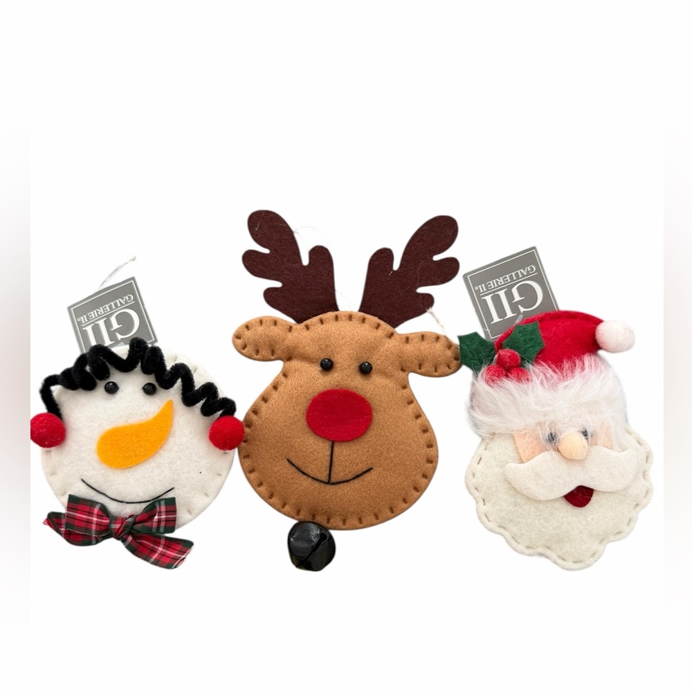 CHRISTMAS Wood Holiday Hanging Decor and Soft Ornaments Set BUNDLE 5 Pieces NEW - Picture 4 of 5